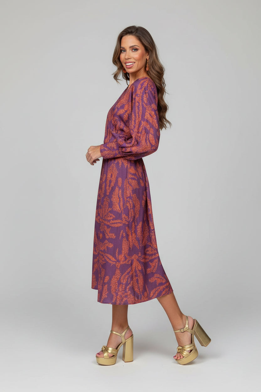 Robe longue évasée à encolure en V — Elvara